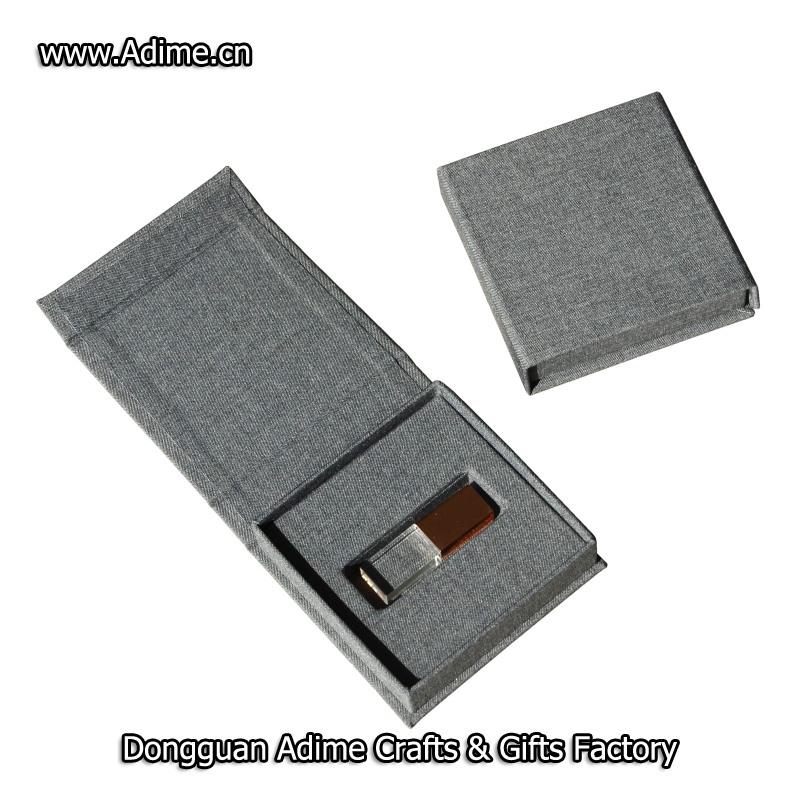 thumb USB drive packaging